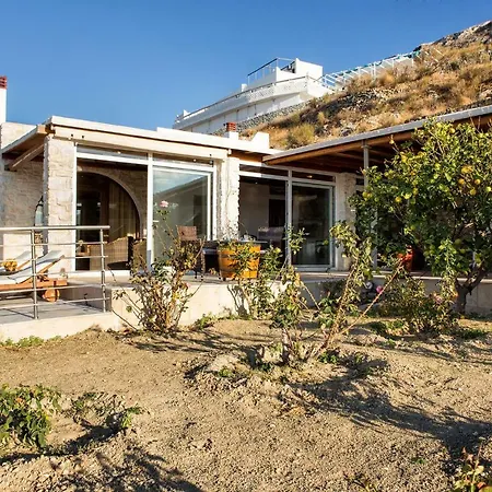 Amazing Sea View Villa Párosz